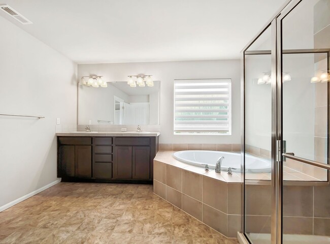 Building Photo - Newly built home with major upgrades in Br...