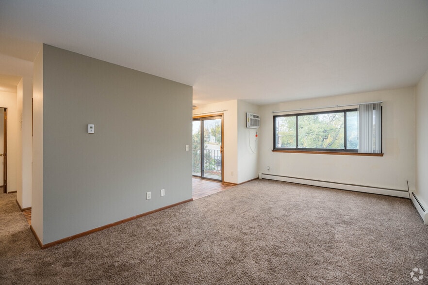 2BR, 1BA - 850SF - Living Room - Langdon Lake Apartments