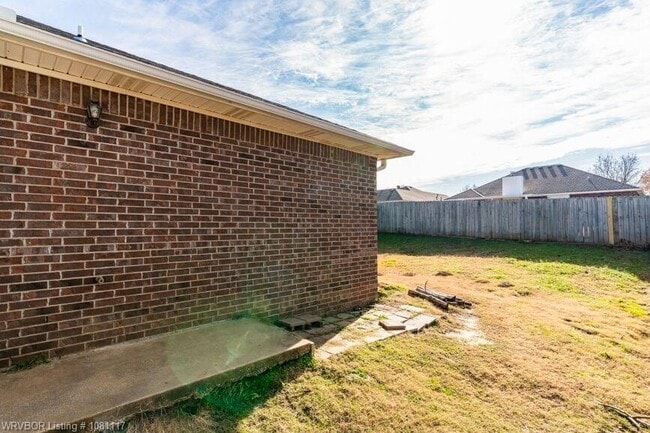 Building Photo - 5700 Whitney Cir