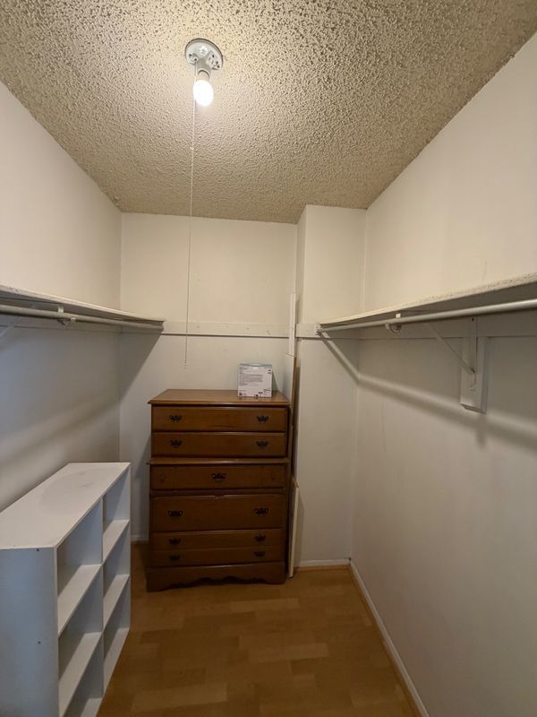Building Photo - 1225 Martha Custis Dr