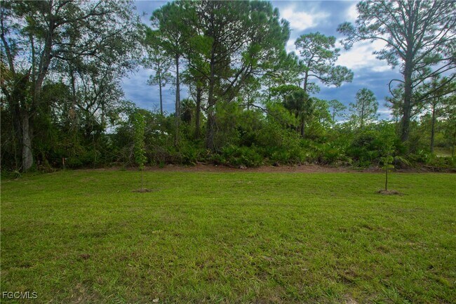 Building Photo - 6027 Pecan Cir