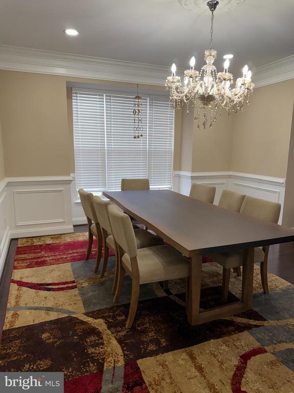 Building Photo - 13580 Den Hollow Ct