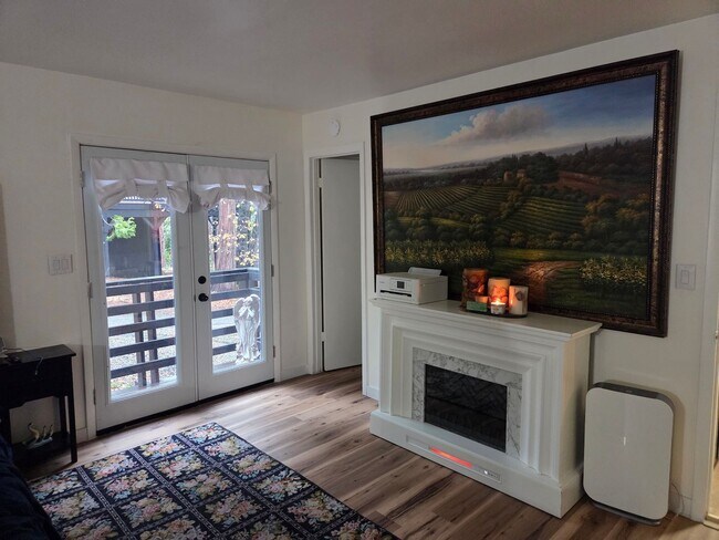 Building Photo - Updated Twain Harte Home