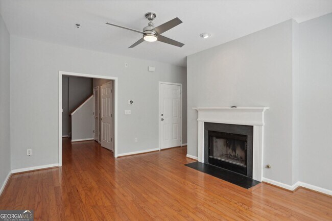 Building Photo - 206 Spring Heights Ln