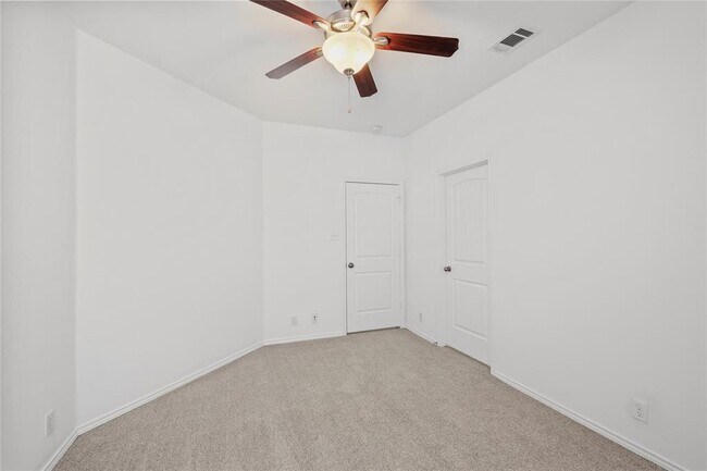 Building Photo - 13002 Idledale Dr