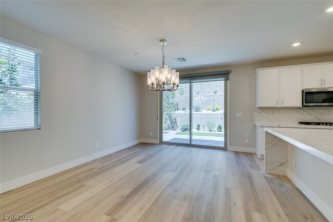 Building Photo - 1599 Pacific Baza St