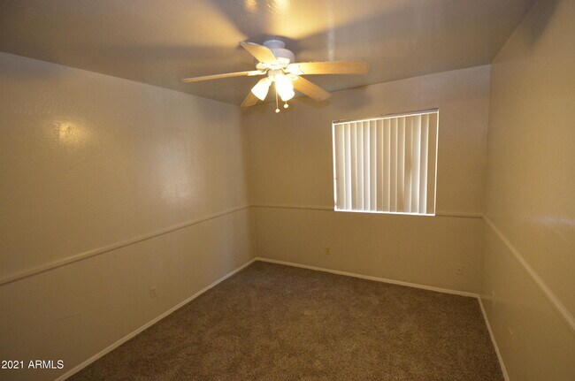 Building Photo - 2107 W El Alba Way