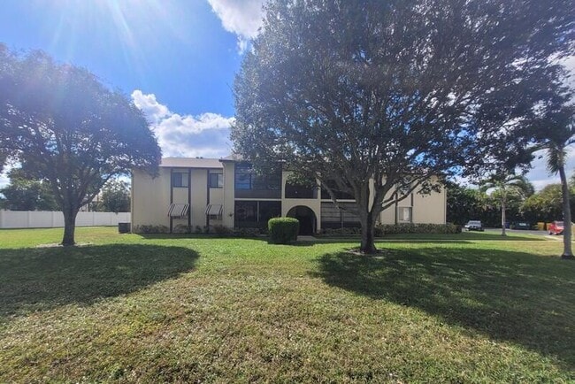 Building Photo - 3626 La Mar Ct