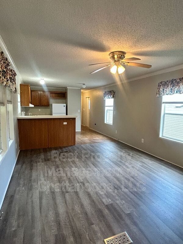 Building Photo - 8805 Jen Rue Lane