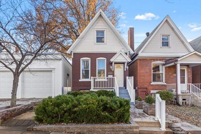 Building Photo - Charming  2BR 1.5Bath South City Home in Prime Dogtown Location