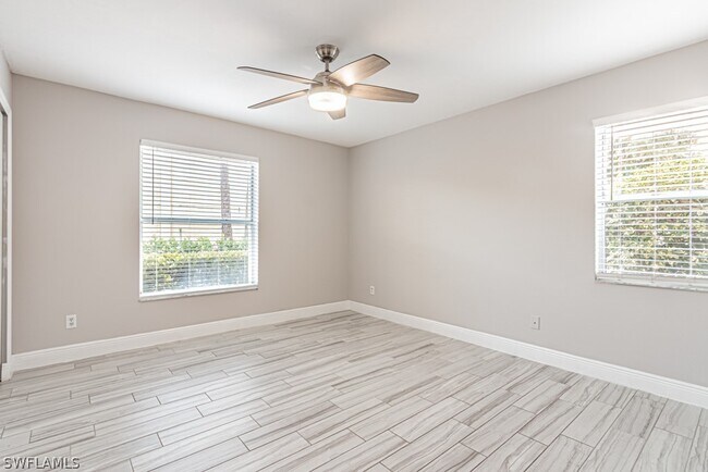 Building Photo - 1392 Churchill Cir