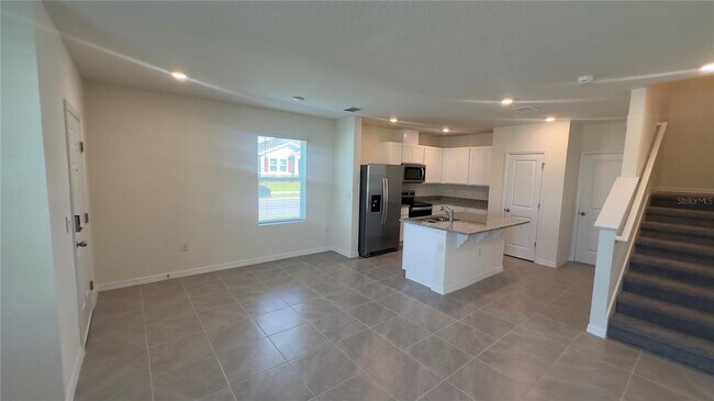 Building Photo - 5601 Brosnan Rd