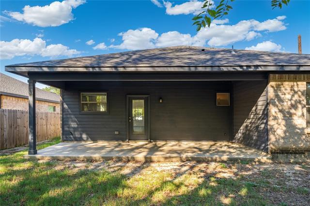 Building Photo - 4800 Rimwood Dr