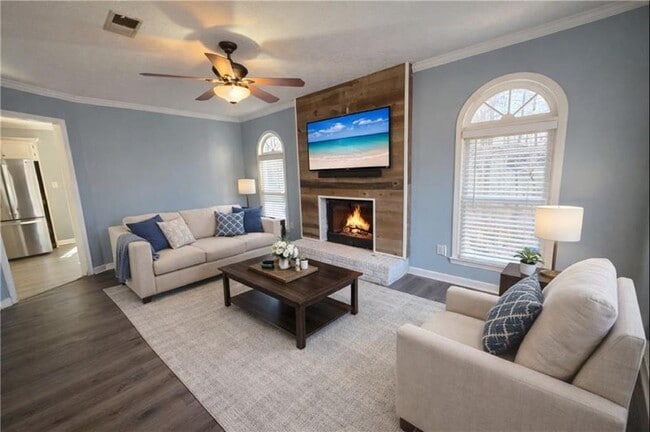 Building Photo - 116 Crossroads Estate Dr