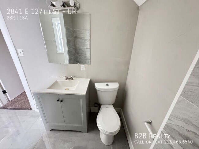 Building Photo - 2841 E 127th St