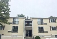 Building Photo - 15 Village Hill Ln