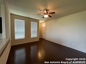 Building Photo - 522 Creekside Cir