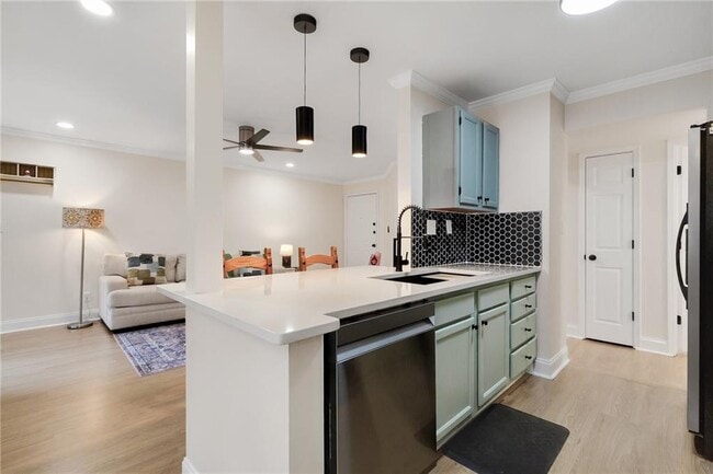 Building Photo - 1105 Garden Ct