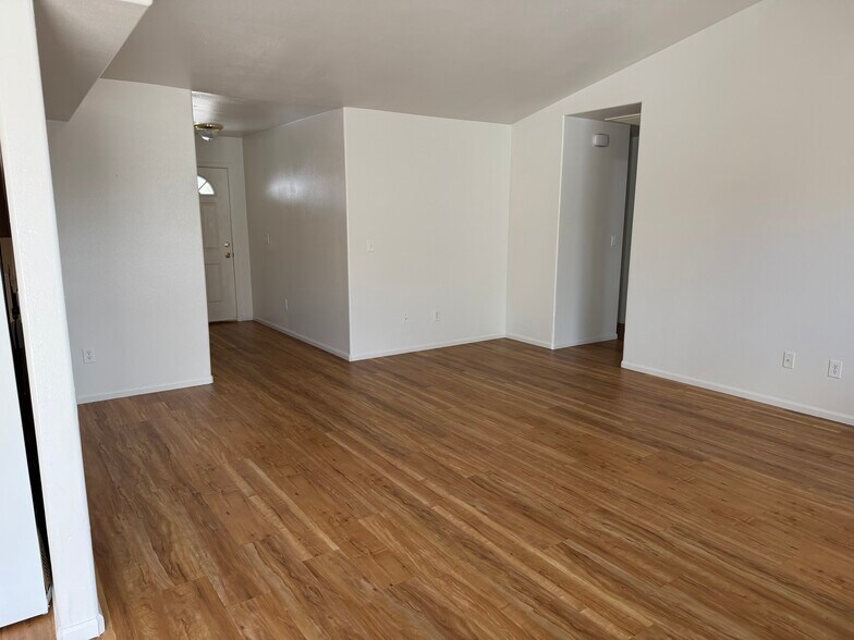 Living room - 3178 D 1/2 Rd