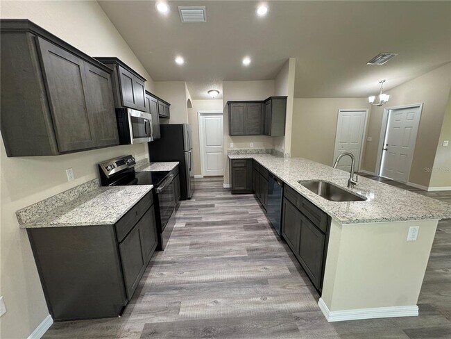 Building Photo - 6344 N Matheson Dr