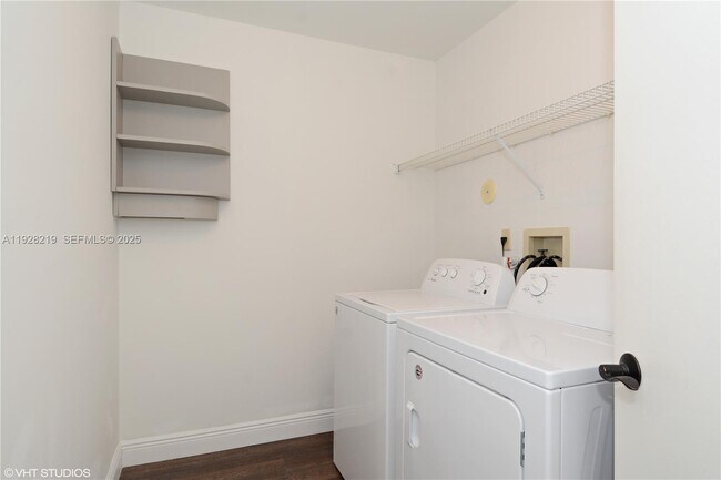 Building Photo - 6215 Old Court Rd