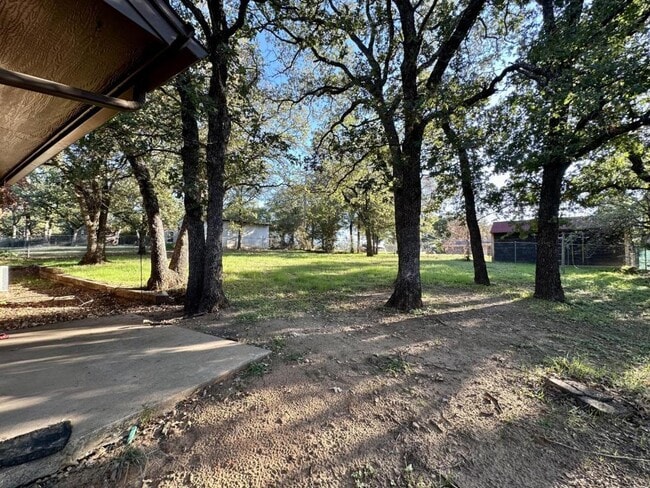 Building Photo - 316 Woodard Ln