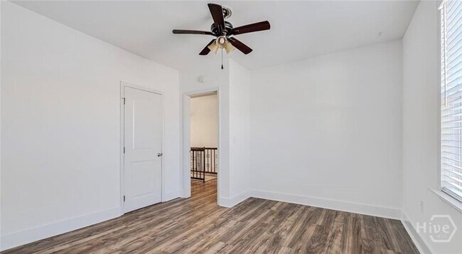 Building Photo - 508 E Liberty