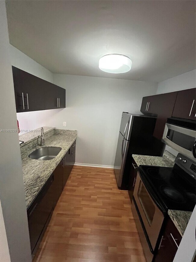 Building Photo - 11232 SW 12th St