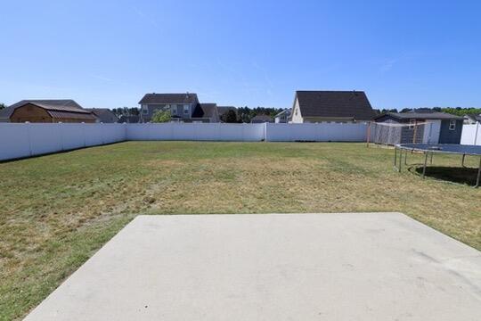 Building Photo - 3260 Matthews Dr