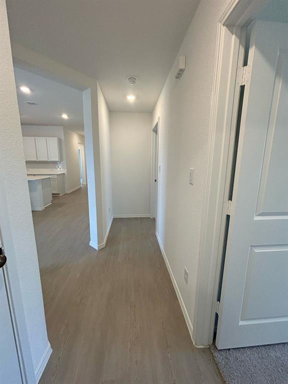Building Photo - 275 Keefer