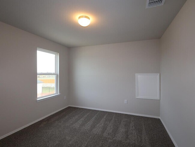 Building Photo - 4521 Bridal Veil Dr