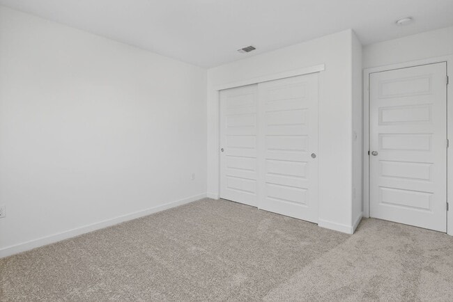 Building Photo - Brand New 4br Home - Waterways at Westlake