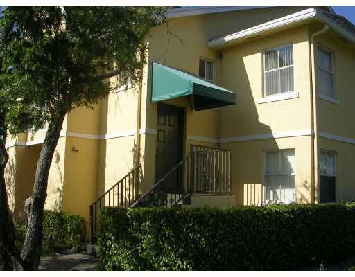 Building Photo - 2833 N Course Dr