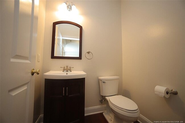 Building Photo - 9506 Dellbrook Ct