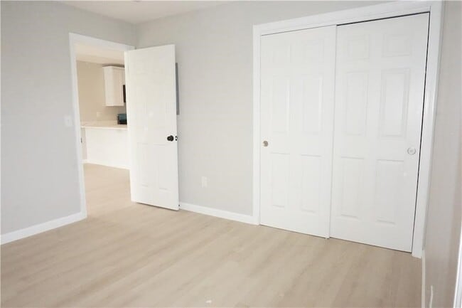 Building Photo - 359 Willard Ave