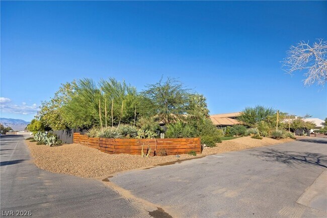 Building Photo - 7520 Sisk Rd