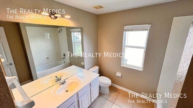 Building Photo - 1612 Malon Bay Dr