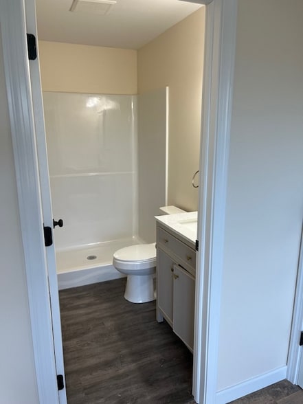 Building Photo - 1037 Tomahawk Trl