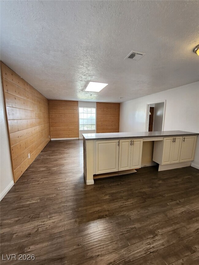 Building Photo - 1823 Niblick Cir