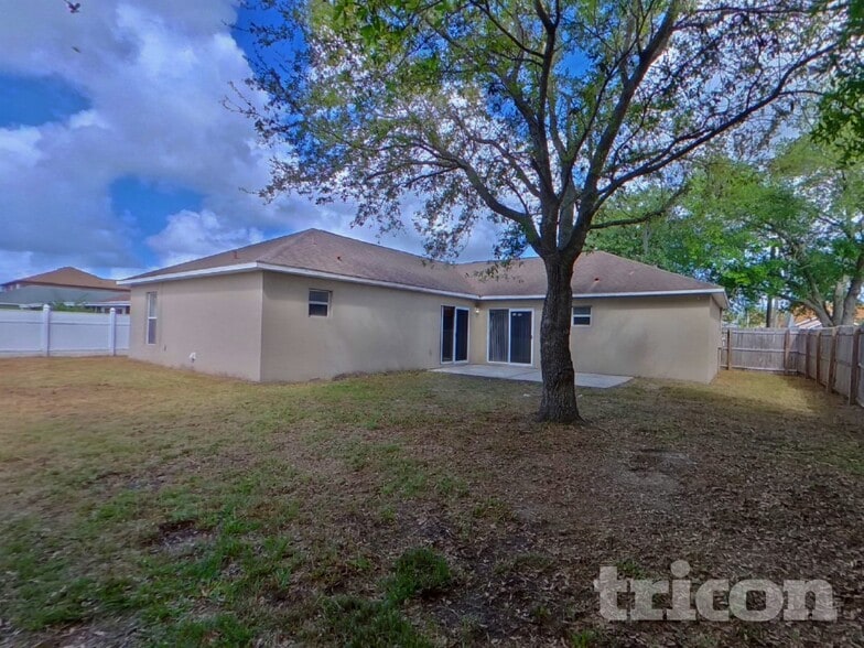 Building Photo - 810 Ognon Ct