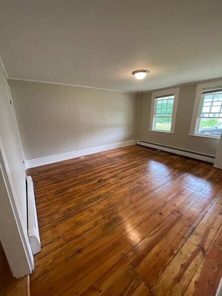 12x14 - 59 Carlisle St