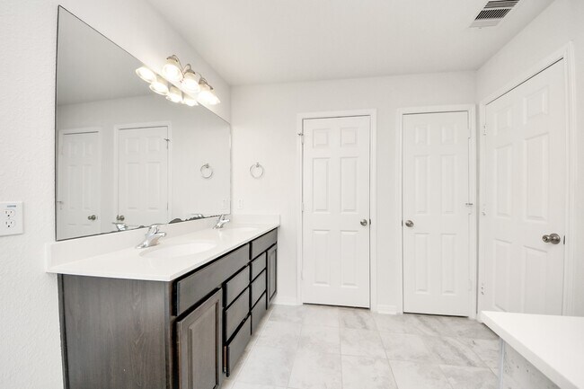 Building Photo - 20918 Westfield Terrace Trl