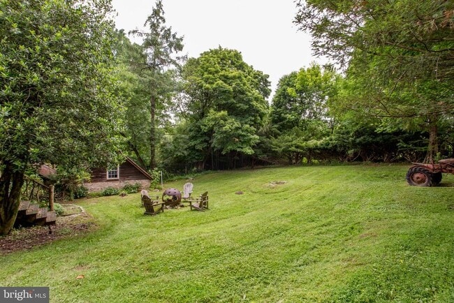 Building Photo - 3115 Gallows Hill Rd