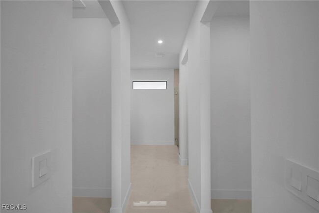 Building Photo - 2540 NW 6th Terrace