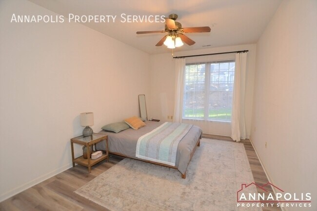 Building Photo - 504 Mathias Hammond Way