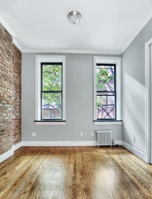 Building Photo - 246 Mott St