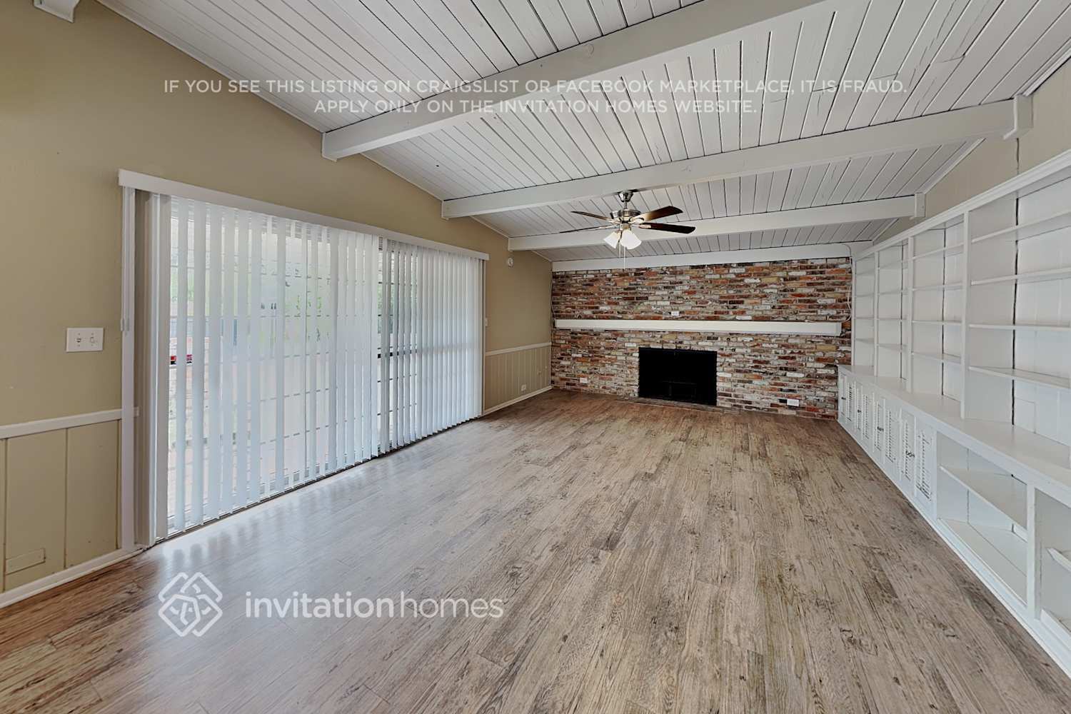 Building Photo - 14298 Hetrick Cir S