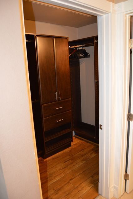 Building Photo - Meridian Furnished 2 Bd / 2 Ba Luxury Condo - Resort Style Living.