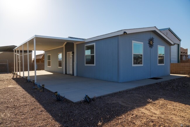 Building Photo - 10424 Mohave Trail