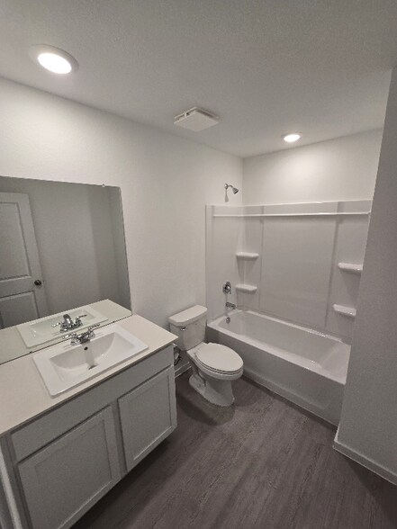 Building Photo - 10268 Prairie Dunes Ln